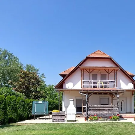 Am By Interhome Daire